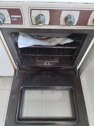Cocina de gas Aspes 3 fuegos con horno