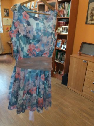 Vestido corto estampado floral