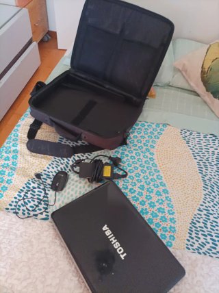 Portátil Toshiba Satellite A500-18G