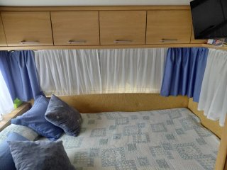 Venta de caravana knaus,500wino,instalada en campi