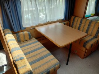 Venta de caravana knaus,500wino,instalada en campi