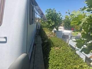 Venta de caravana knaus,500wino,instalada en campi