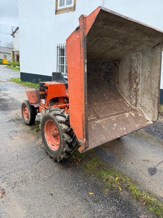 Dumper Ausa obra