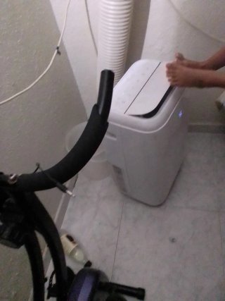 Bicicleta estática para ejercicio