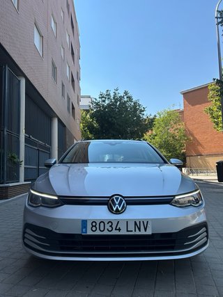 Volkswagen Golf 2021