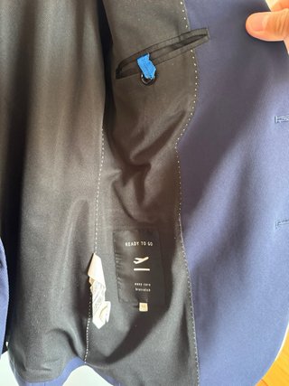 Traje azul de hombre ZARA (Chaqueta EUR 50 / Panta