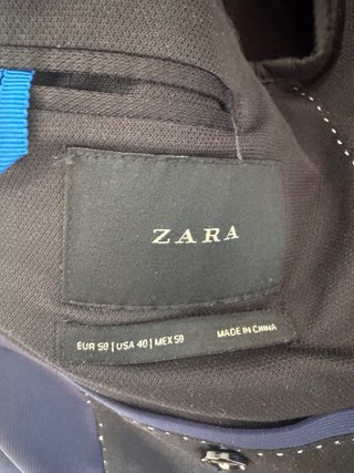 Traje azul de hombre ZARA (Chaqueta EUR 50 / Panta