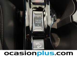 Peugeot 2008 Allure Hybrid eDCS6 107 kW (145 CV)