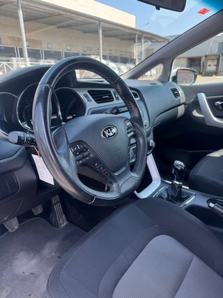 KIA Ceed 2013