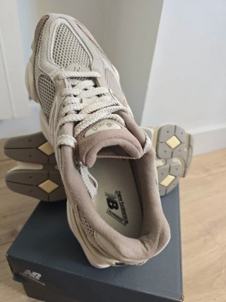 New Balance 9060 Unisex