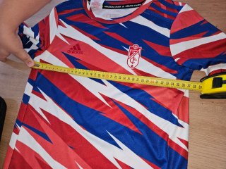 Camiseta Adidas Granada CF Talla 9-10 años