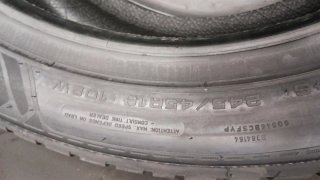 245/45 R19 102W GOODYEAR VECTOR 4SEASONS GEN-3