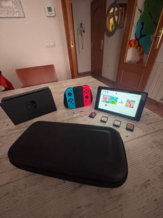 Nintendo Switch V1 + Accesorios para TV