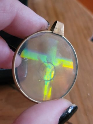 Colgante 3D con efecto iridiscente