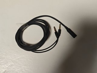 2 Adaptadores  Auriculares/Micrófono Jack 3.5mm PC