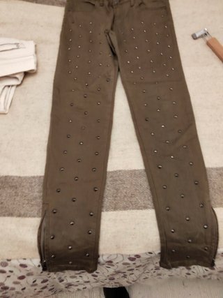 Pantalón caqui Pull&Bear chica