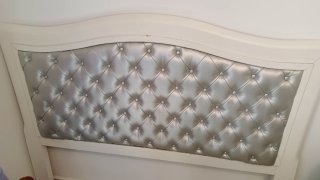 Cabezal de cama 150 cm polipiel plateado