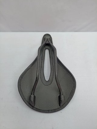 Sillín de carbono para bicicleta