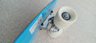 Patinete azul