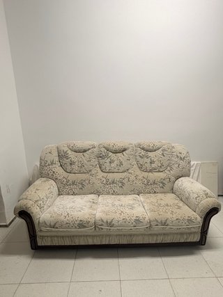 Sofá vintage floral tela y madera