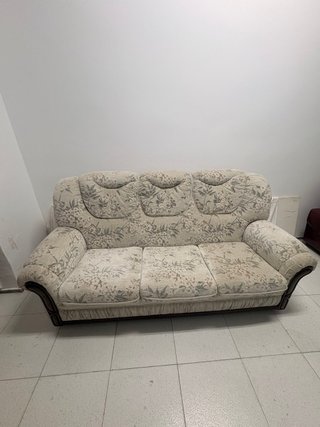 Sofá vintage floral tela y madera