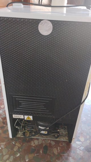 Nevera mini 2 en 1: Refrigerador y Hielera