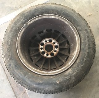 3 llantas Mercedes-Benz E W124 205-65-15