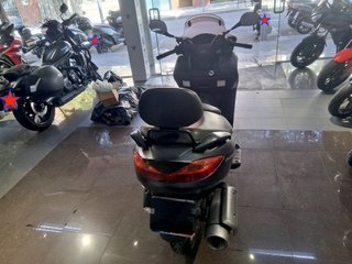 Suzuki Burgman 200 Negra