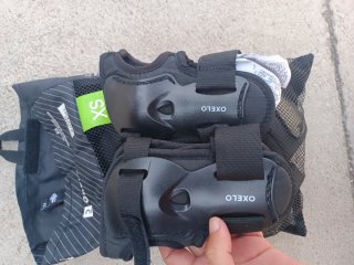Casco y protecciones Oxelo Talla XS Negro