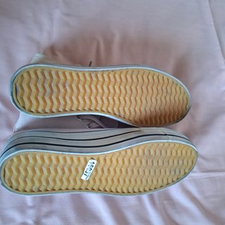Zapatillas altas rosas con doble suela