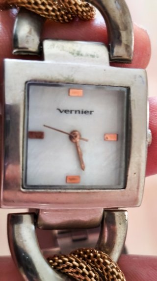 Lote 2 Relógios de Moda Vernier Pulseira