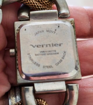 Lote 2 Relógios de Moda Vernier Pulseira