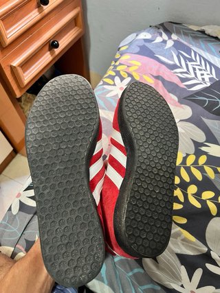Adidas Gazelle Rojas Talla 40 2/3