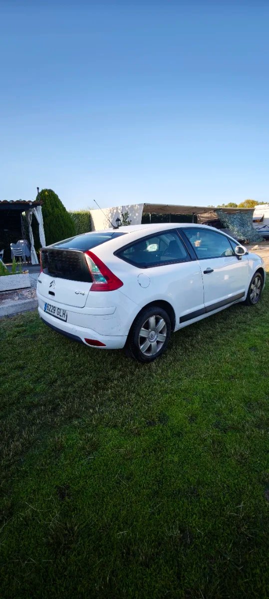 Citroen C4 2009 - foto 1