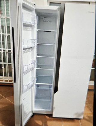 Frigorífico doble Hisense