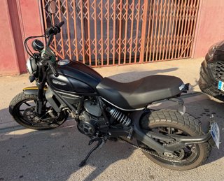 Ducati Scrambler Full Throttle 2016 Negra
