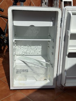 Refrigerador Mini Midea