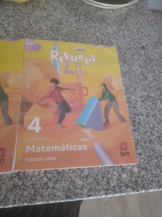Libro sm matemáticas revuelta 4 primaria