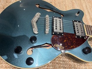 Guitarra Eléctrica Gretsch G2655 GM