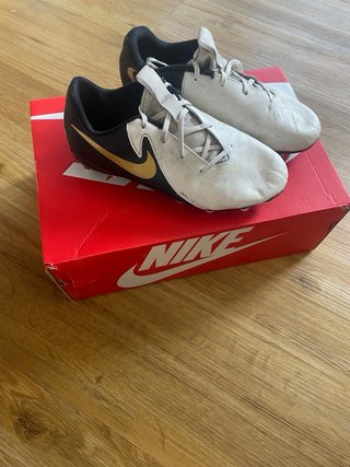 Botas de fútbol Nike Phantom GT