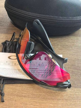 Gafas de sol Oakley negras