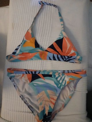Bikini infantil estampado tropical