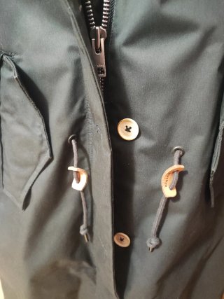 Abrigo Elvine Negro Talla XS
