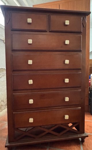 Cajonera de madera maciza