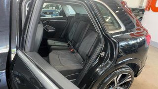 Audi Q3 45 TFSI e 180kW S tronic S Line (2021)