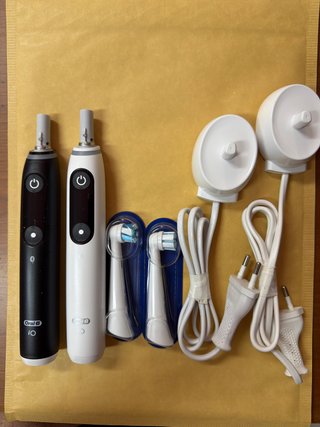 2 Cepillos Oral-B IO6