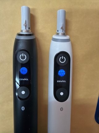 2 Cepillos Oral-B IO6