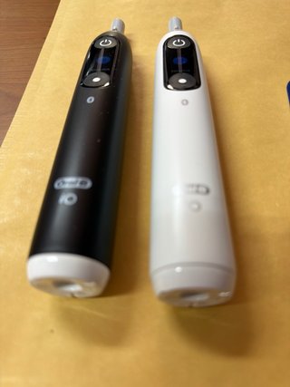2 Cepillos Oral-B IO6