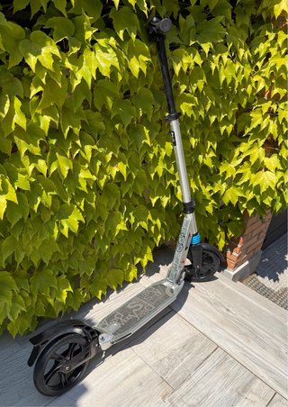 Patinete Oxelo ajustable con amortiguación