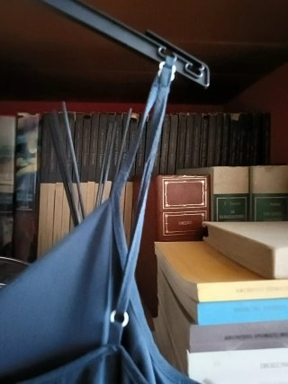 Abito blu notte con spalline sottili
